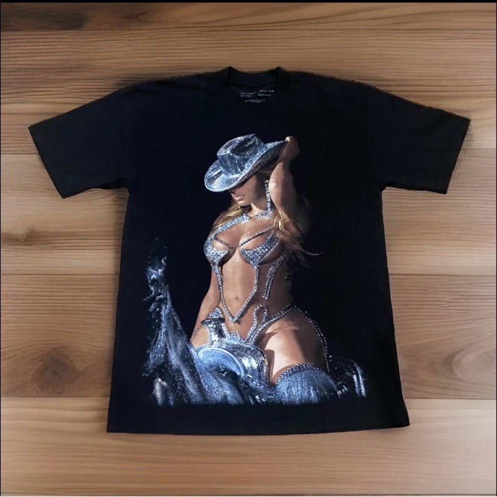 Beyonce Renaissance World Tour Merch Graphic T-Shirt Black Disco Cowboy